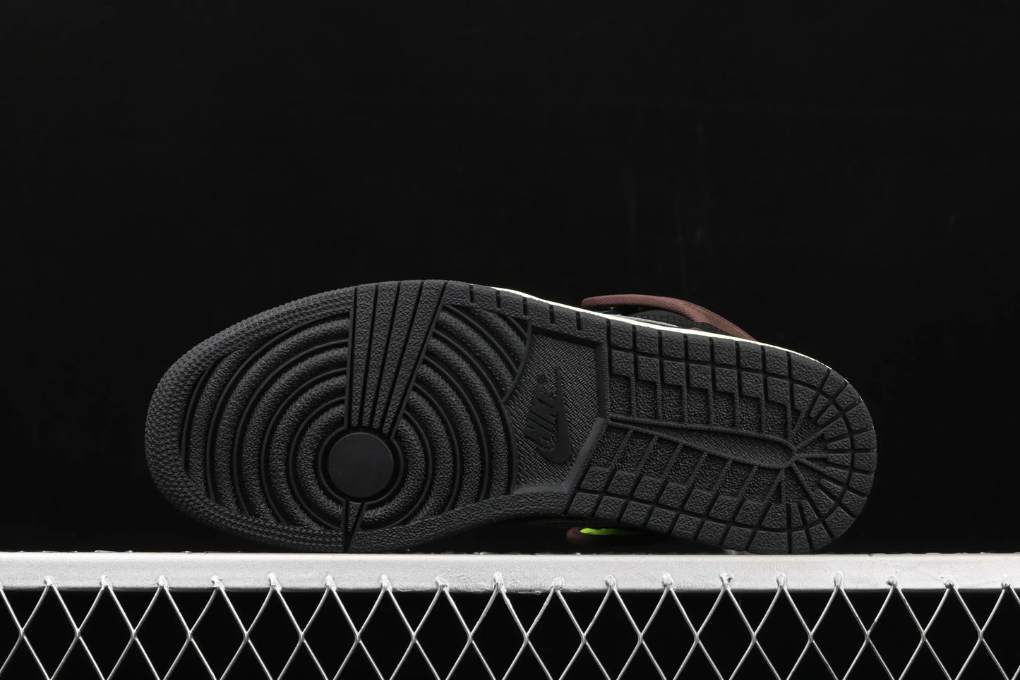 Air Jordan 1 Retro High OG Bio Hack