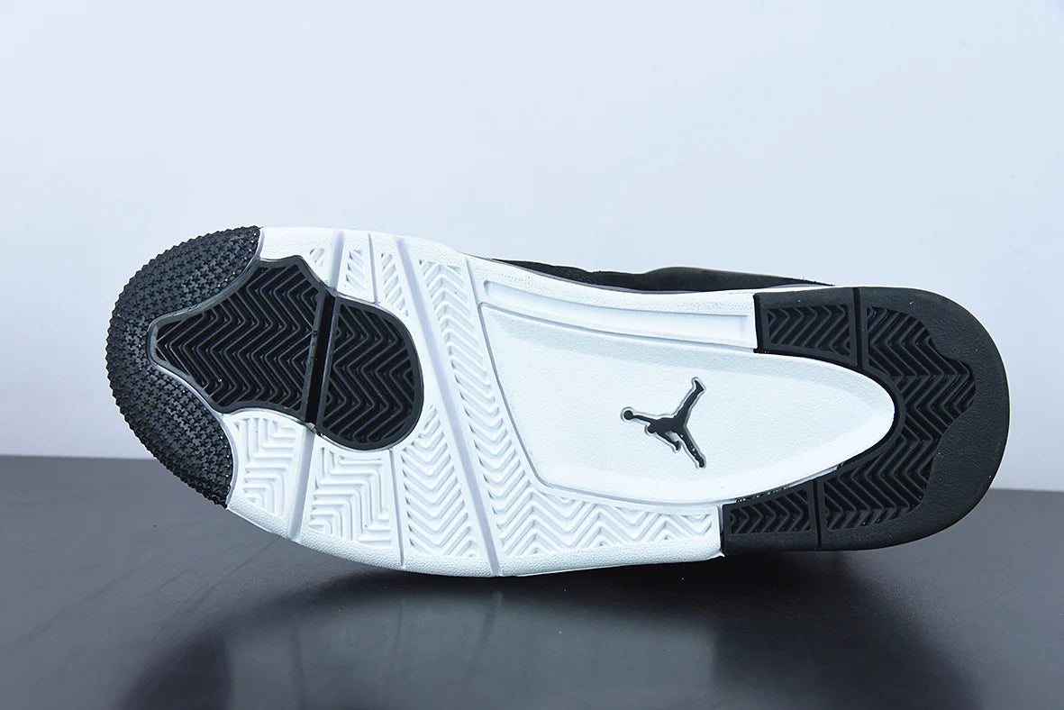 Nike Air Jordan 4 Retro “Royalty”