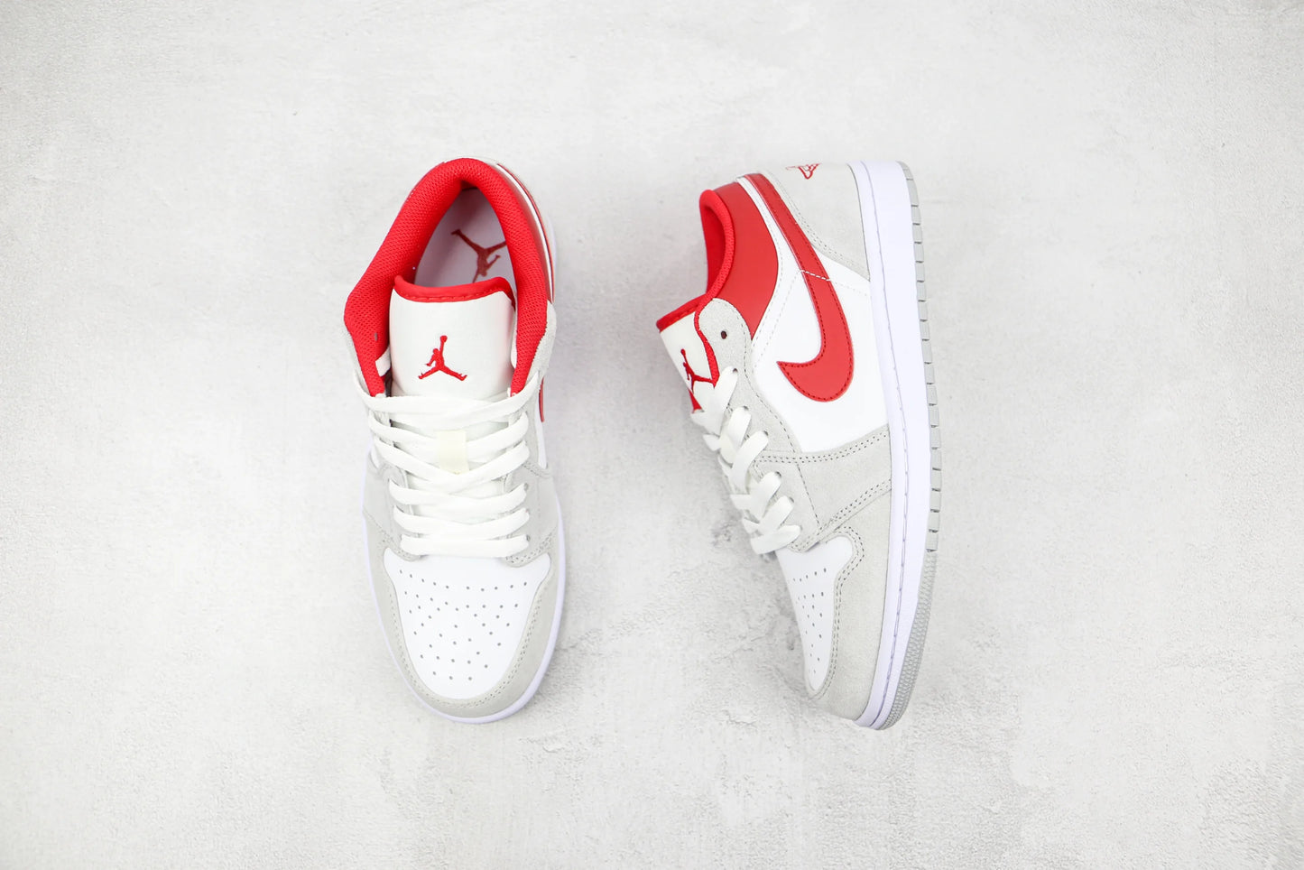 Nike Air Jordan 1 Low SE “Light Smoke Grey Gym Red”
