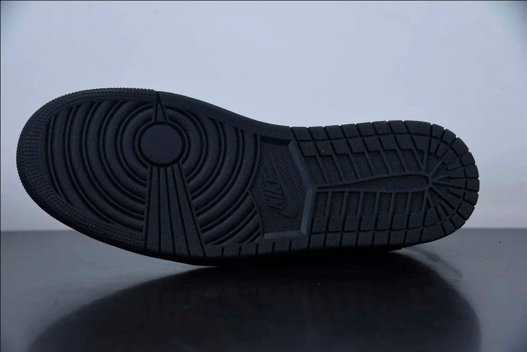 Nike Air Jordan 1 Low “Black Phantom”