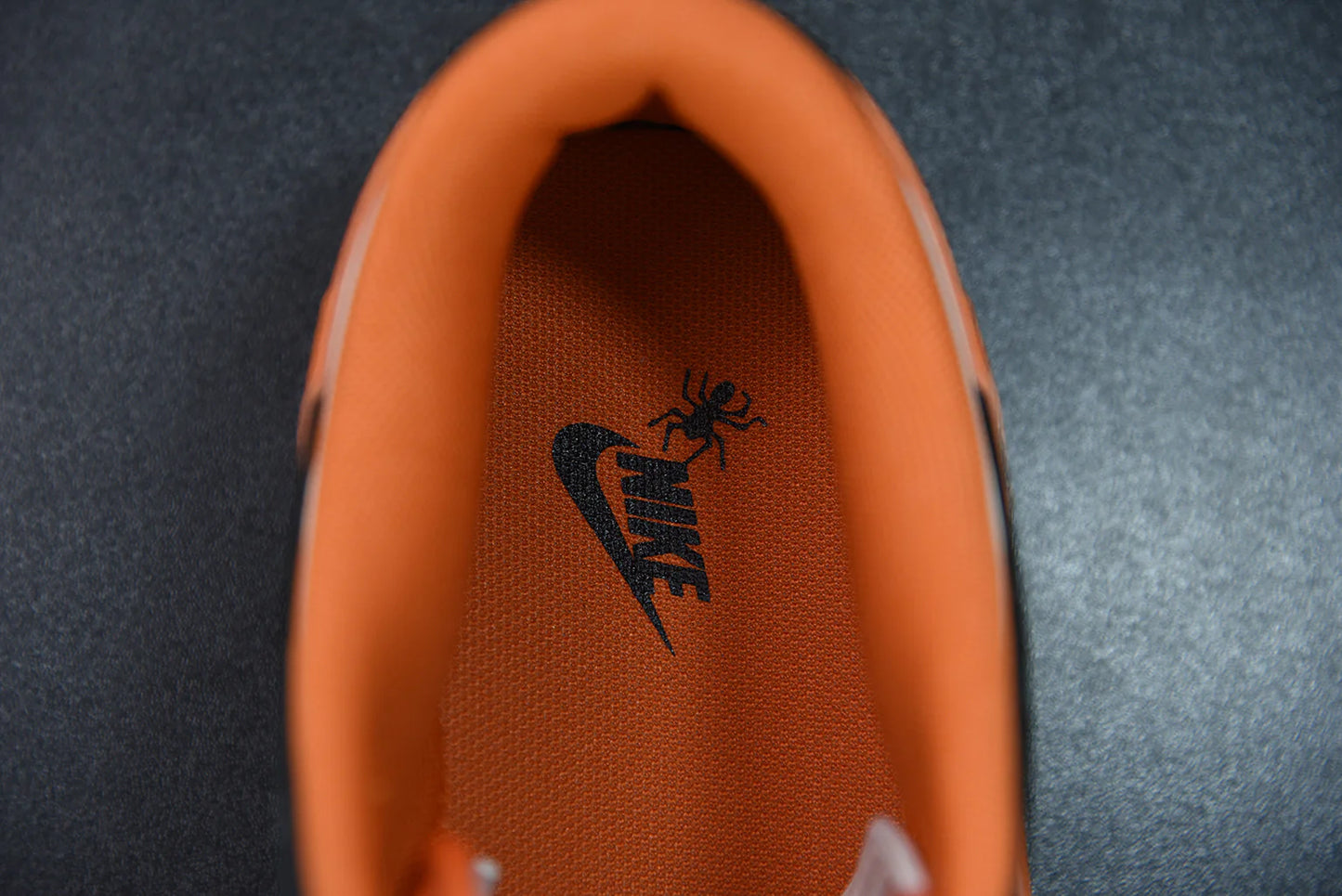 Nike Dunk Low “Halloween”