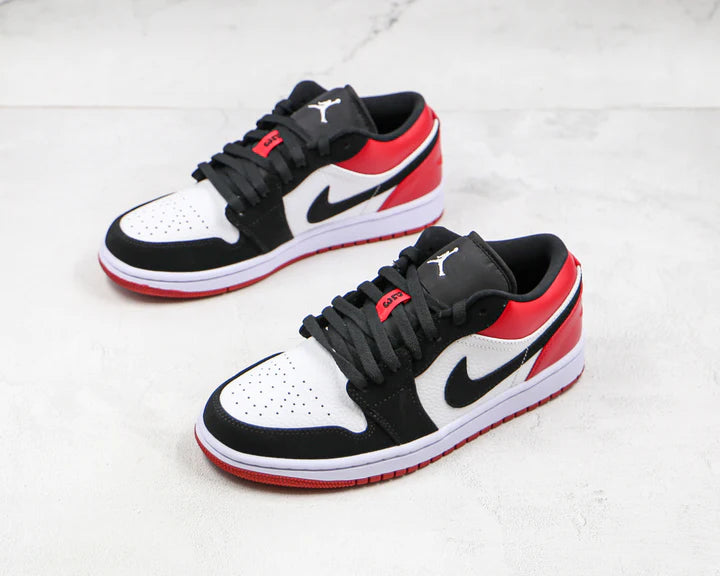 Nike Air Jordan 1 Low Black Toe