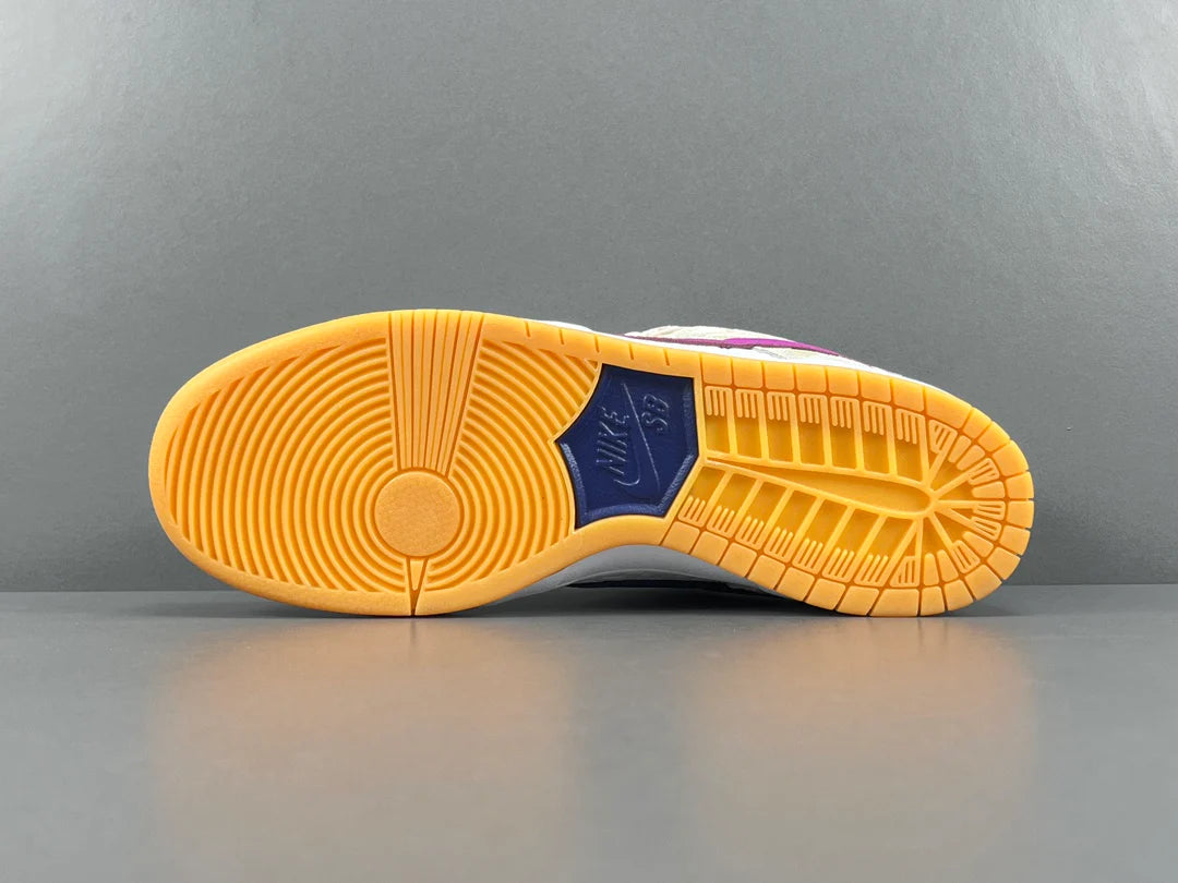 Nike Dunk Low SB “Deep Royal Vivid Purple” x Rayssa Leal