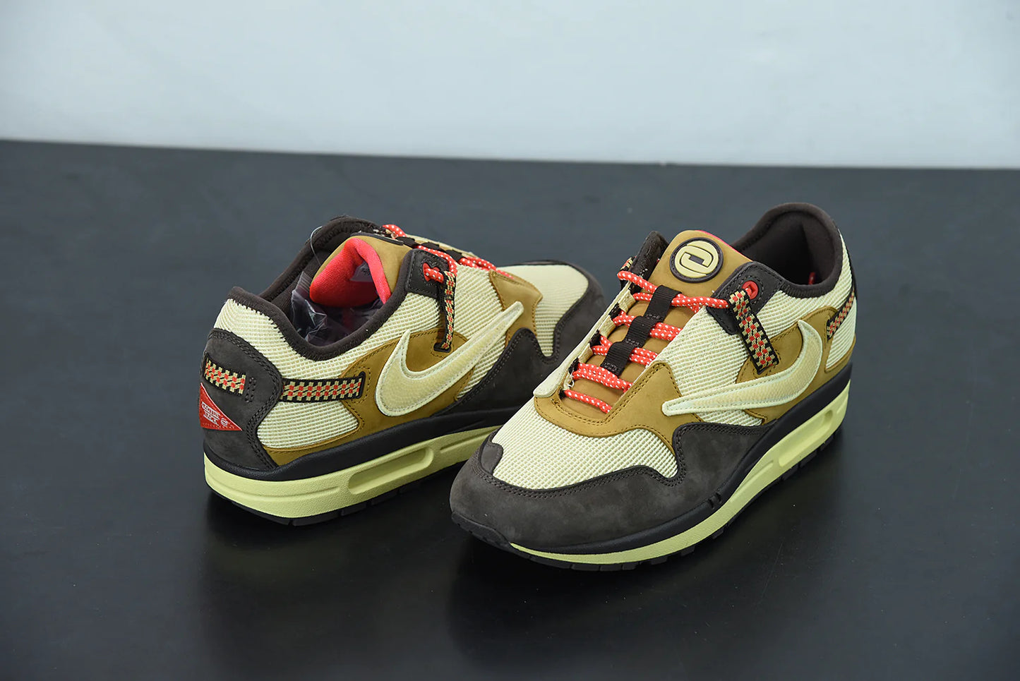 Nike Air Max 1 x Travis Scott “Cactus Jack”