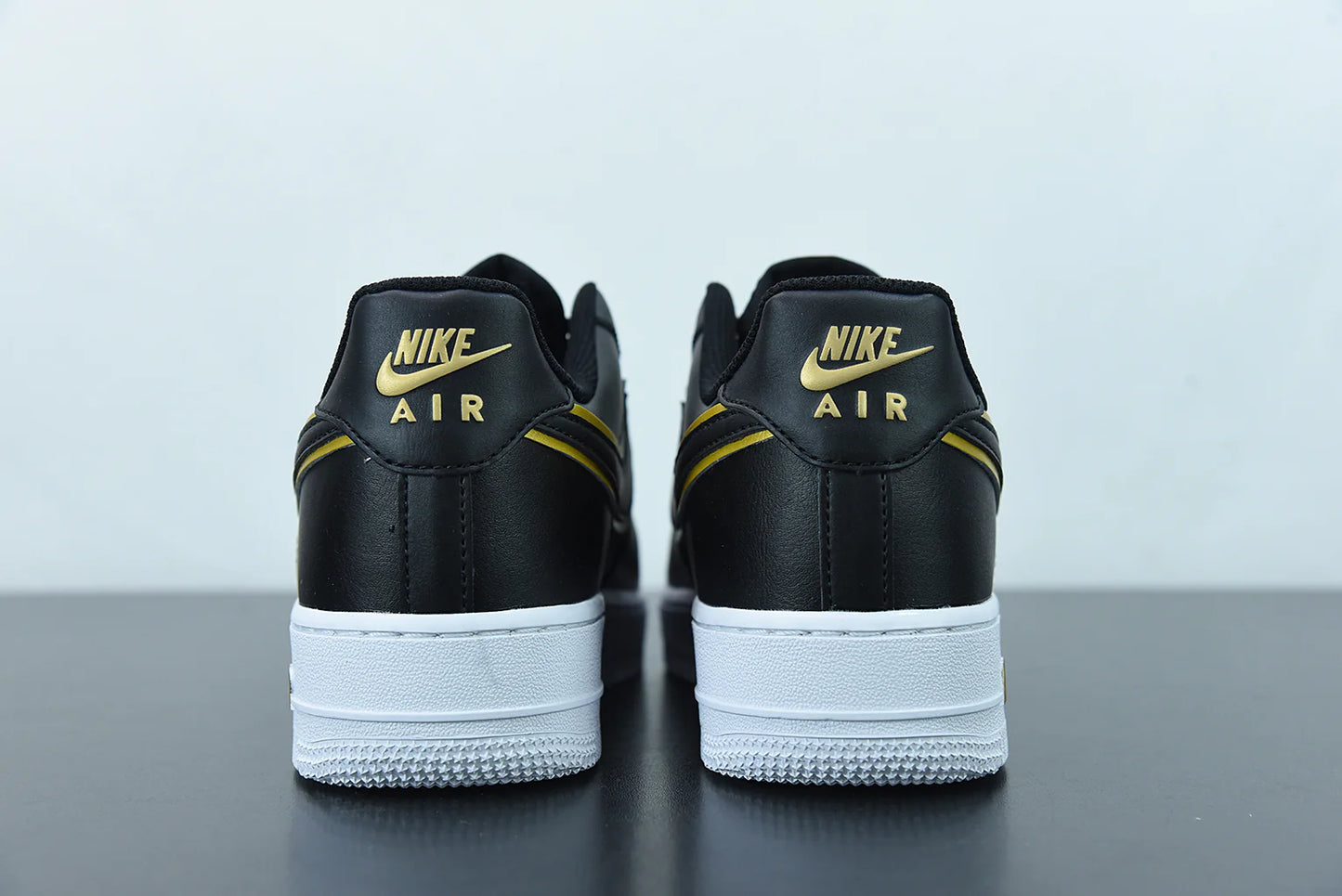 Air Force 1 Low Black Metallic Gold
