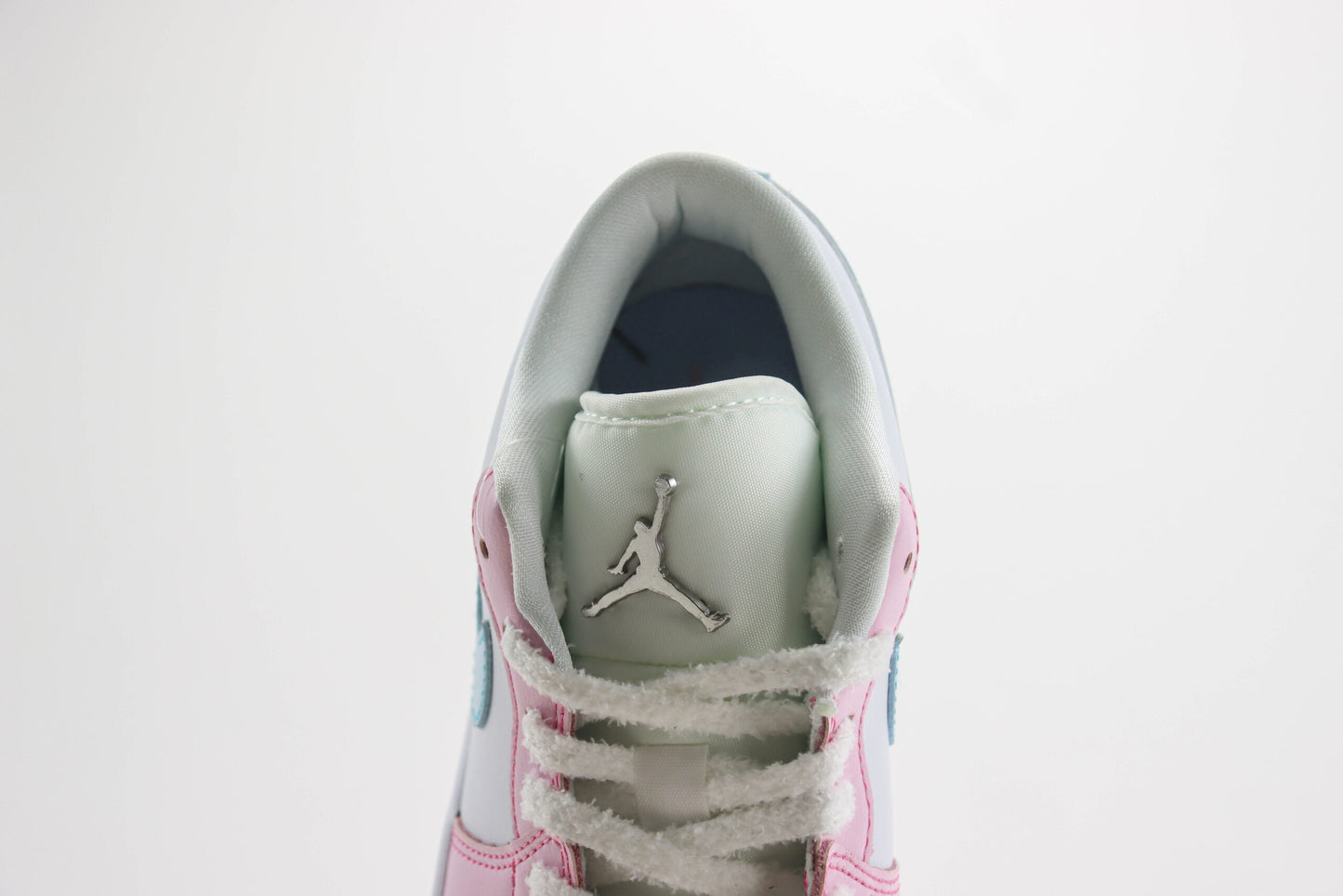 Nike Air Jordan 1 Retro Low