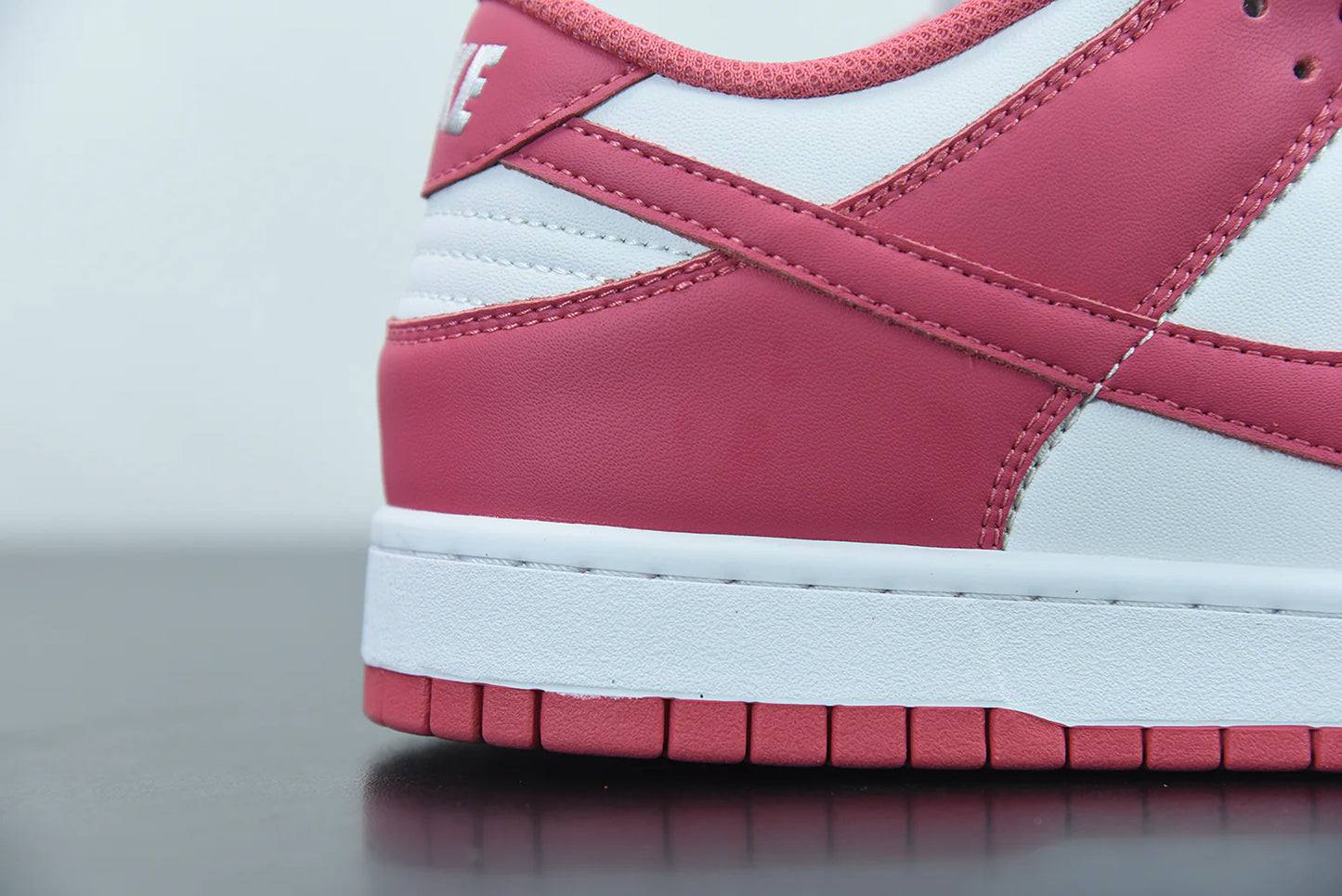 Nike SB Dunk Low “Archeo Pink”