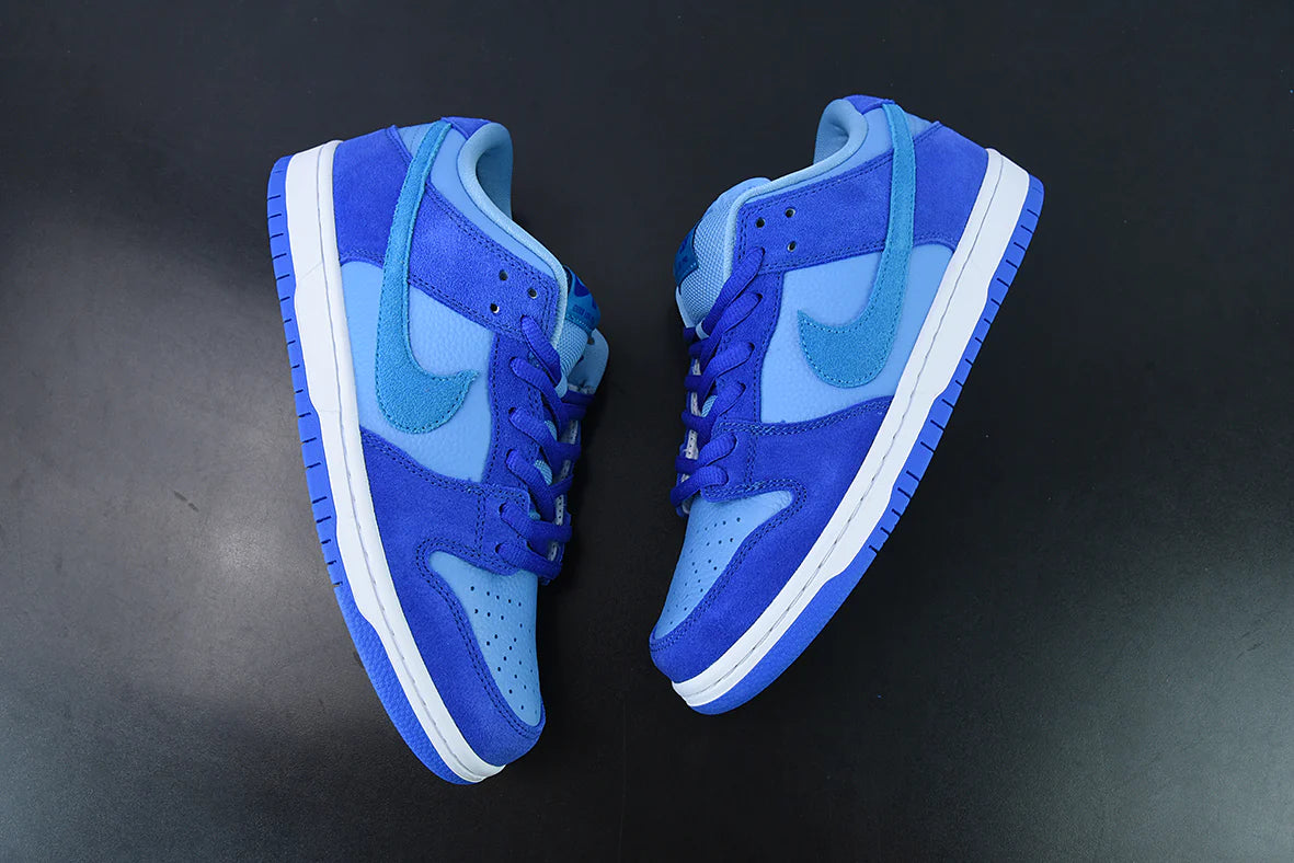 Nike Dunk SB Low Pro ”Blue Raspberry”