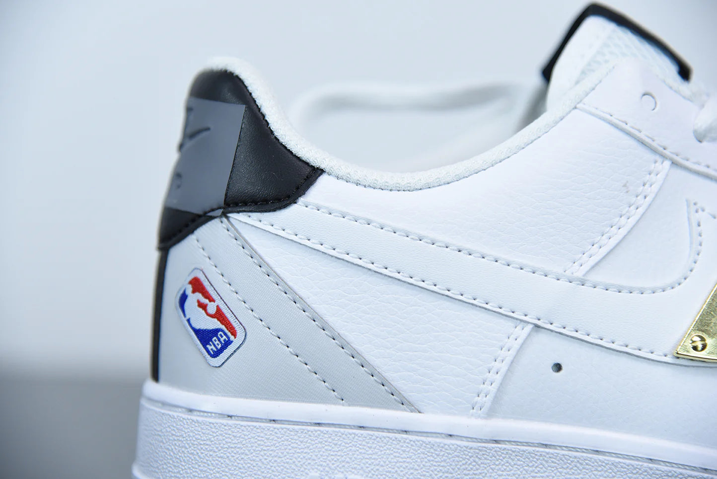 Nike Air Force 1 x NBA White Pure Platinum