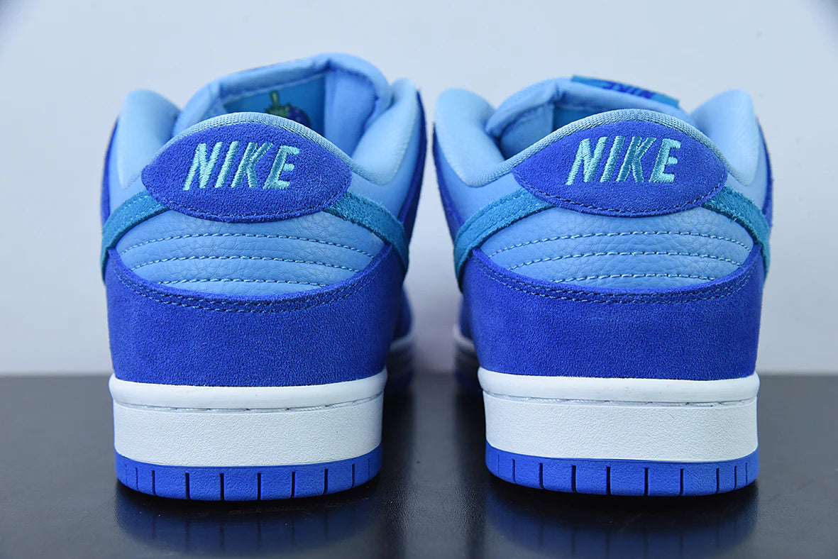 Nike Dunk SB Low Pro ”Blue Raspberry”