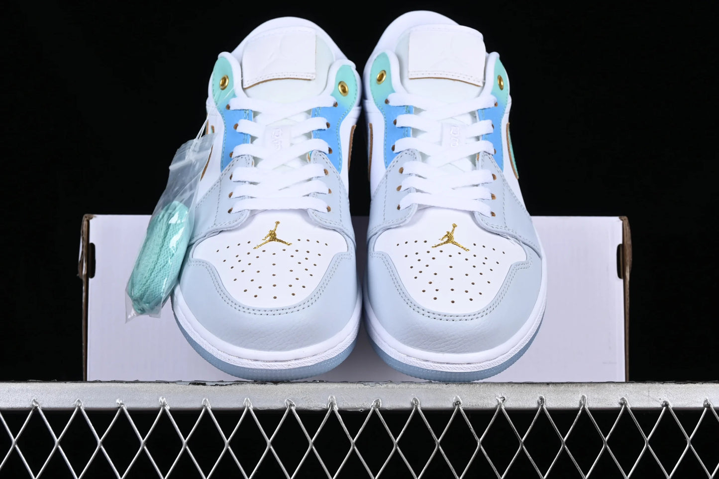 Nike Air Jordan 1 Low “Emerald Rise”