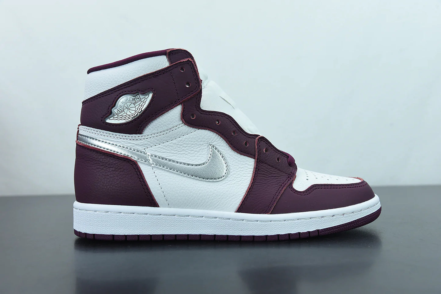 Nike Air Jordan 1 Retro High “Bordeaux”
