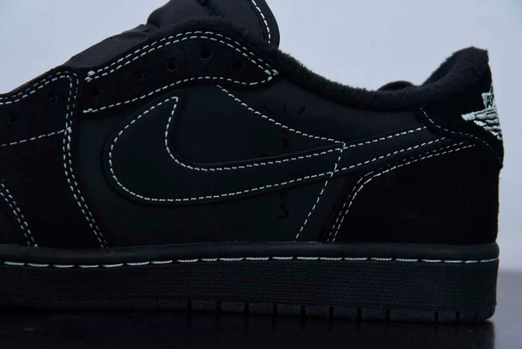 Nike Air Jordan 1 Low “Black Phantom”