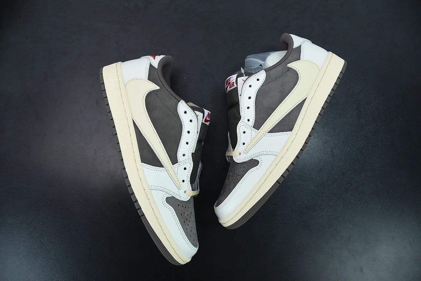 Nike Air Jordan 1 Low Travis Scott Reverse Mocha