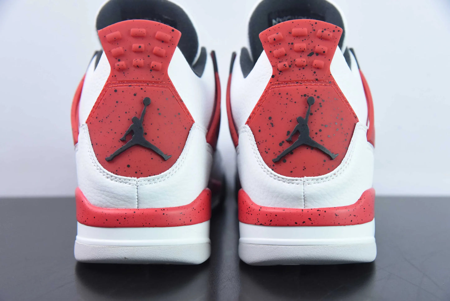 Nike Air Jordan 4 Red Cement