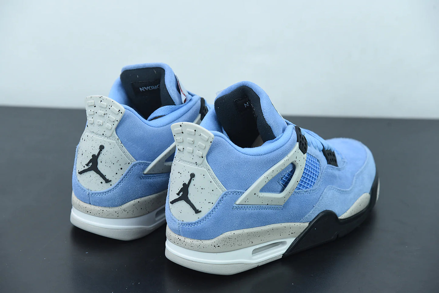 Nike Air Jordan 4 University “Blue”
