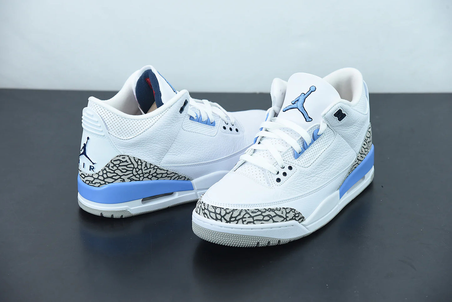 Nike Air Jordan 3 Retro “UNC”