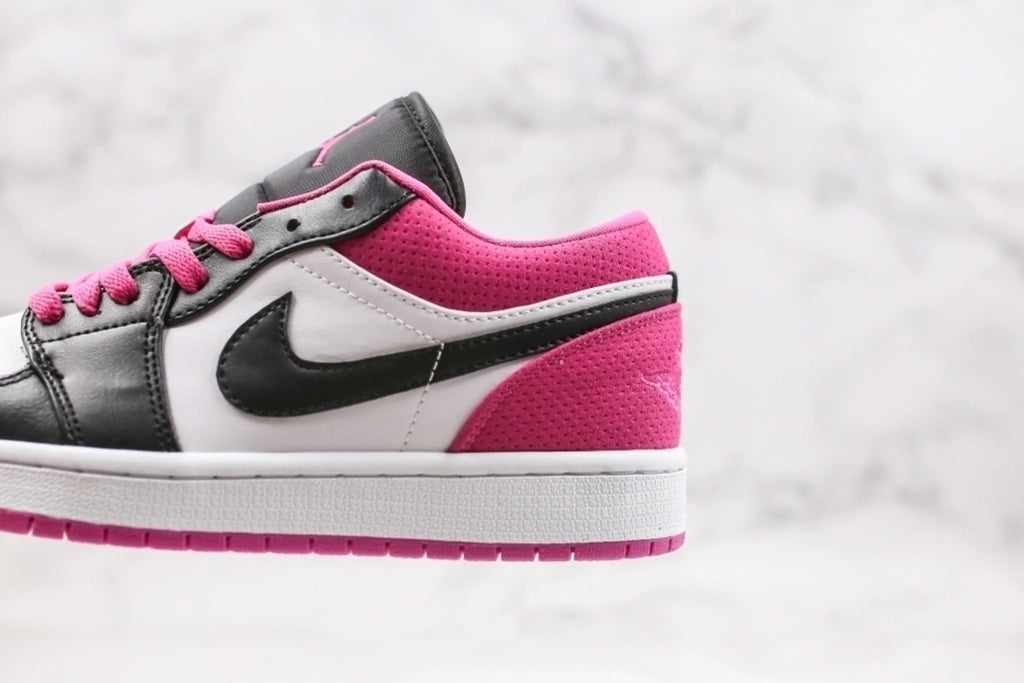 Nike Air Jordan 1 Low SE Fuchsia