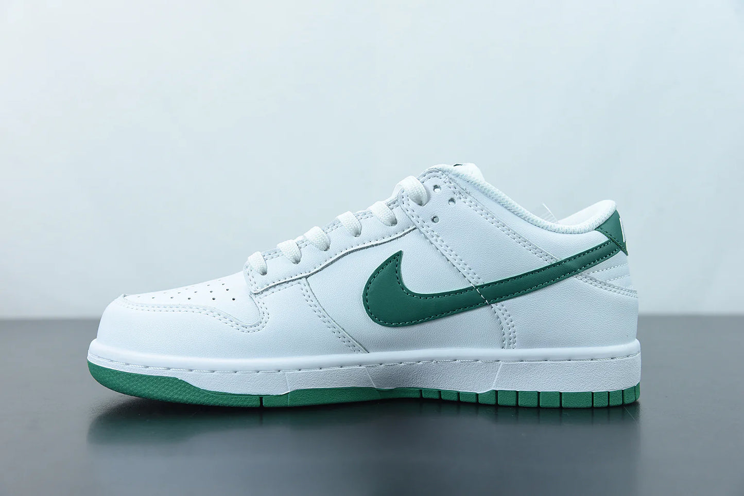 Nike Dunk Low “Green Noise”