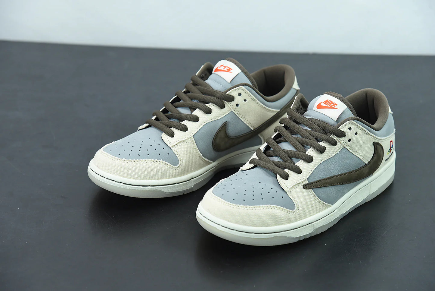 Nike Dunk Low – Travis Scott x Playstation