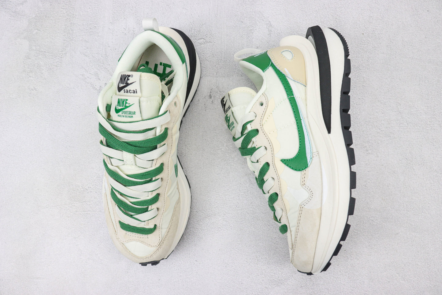 Nike Sacai x VaporWaffle Green