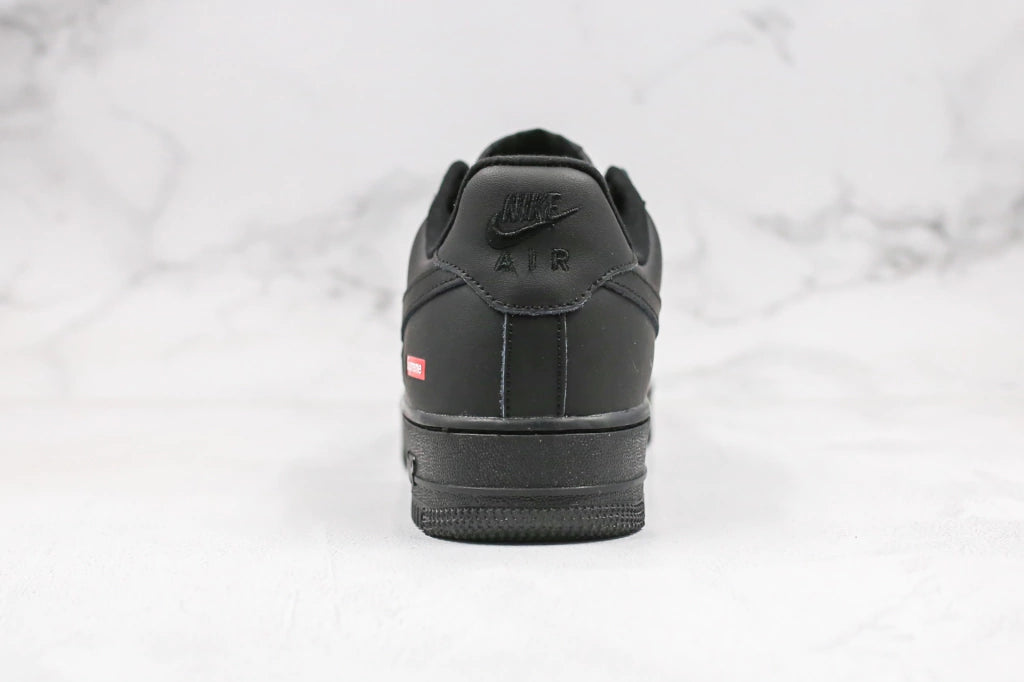 Nike Air Force 1 Low Supreme Black