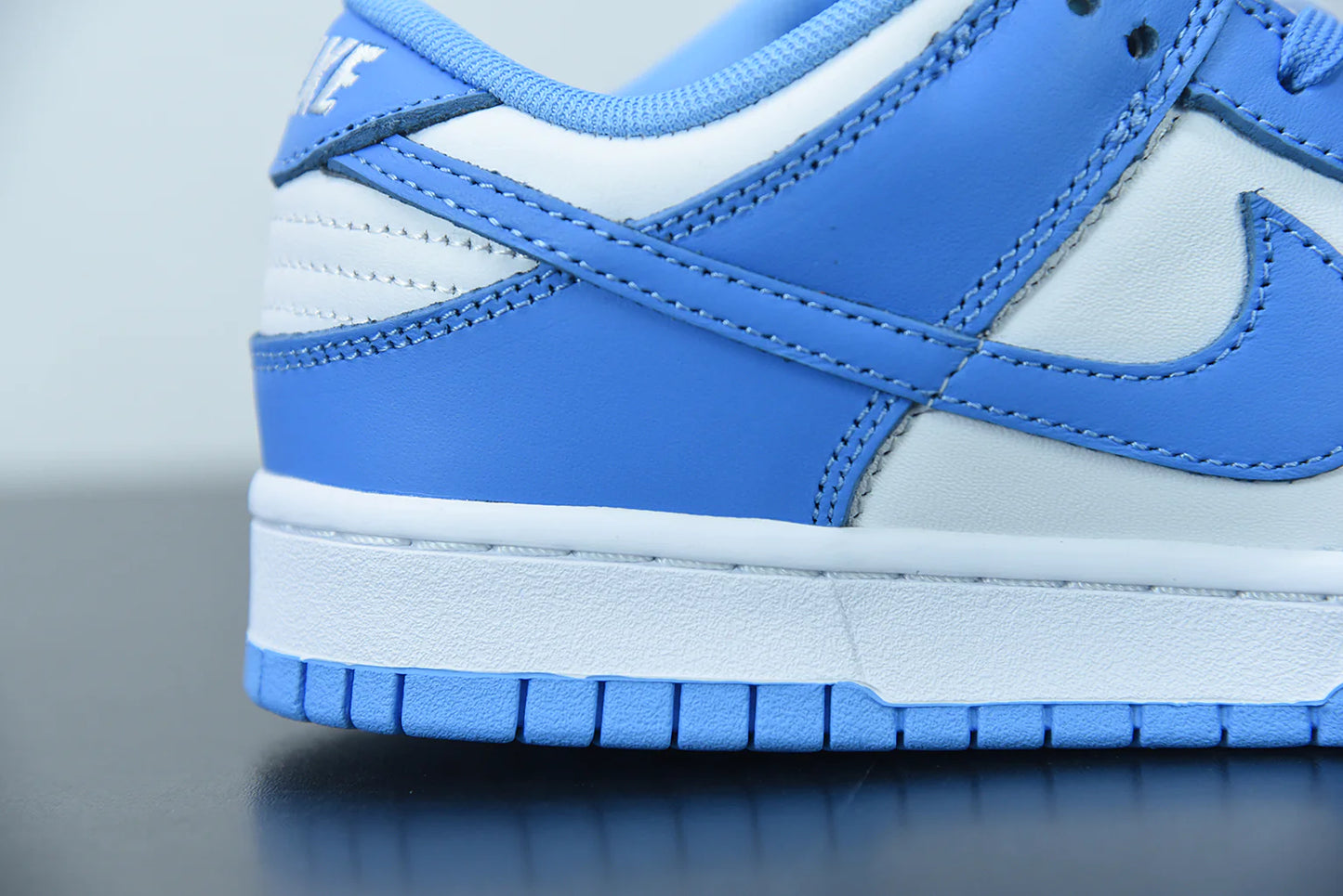 Nike Dunk Low ”University Blue”