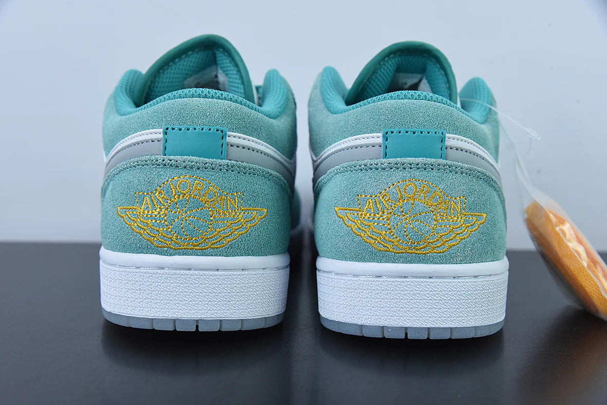 Nike Air Jordan 1 Low “New Esmerald”