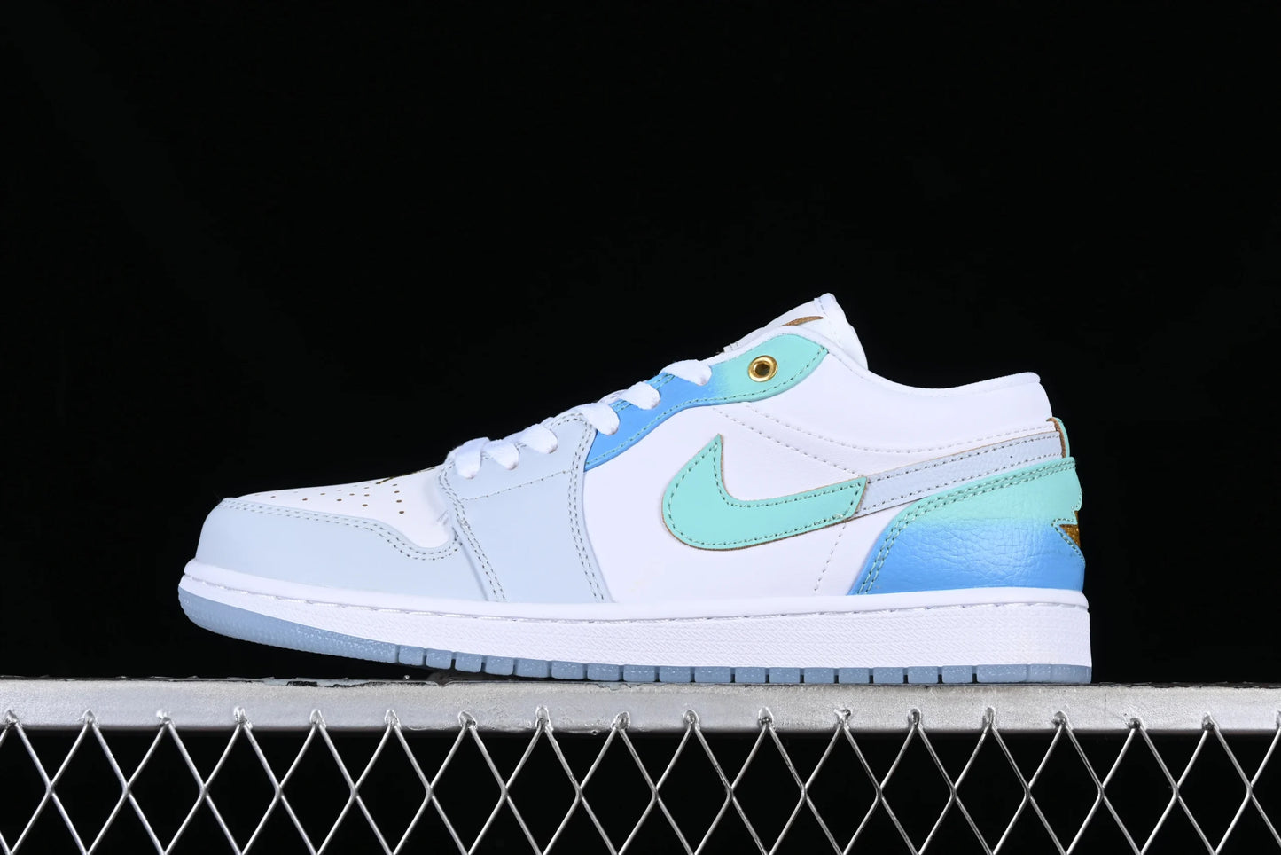Nike Air Jordan 1 Low “Emerald Rise”