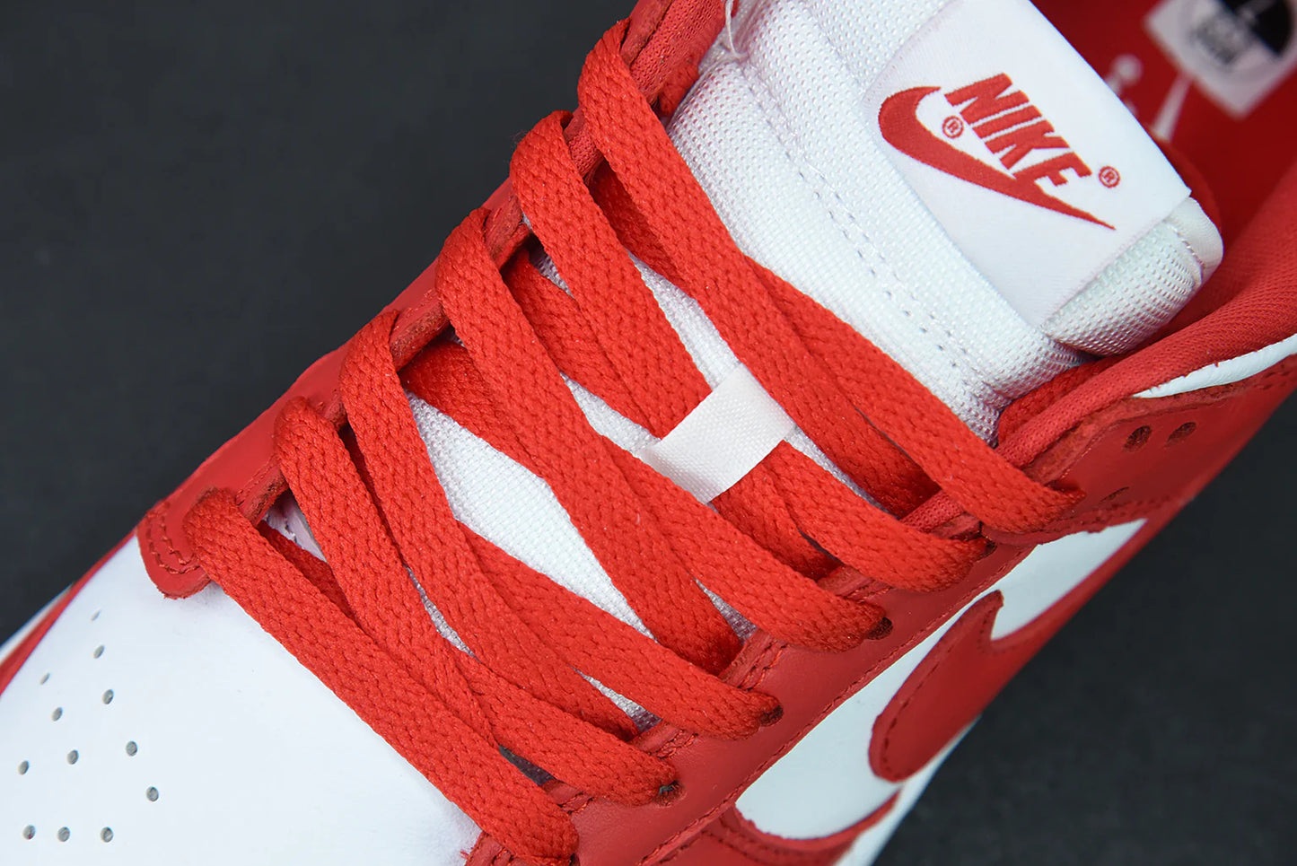 Nike SB Dunk Low “University Red”
