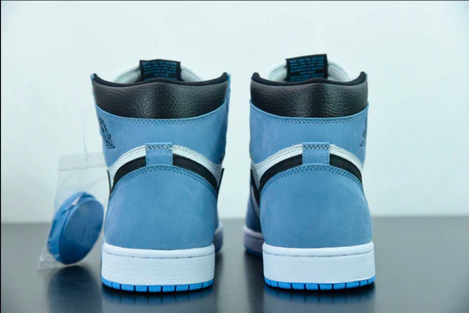 Nike Air Jordan 1 High University Blue