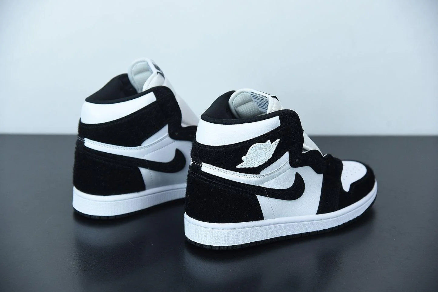 Nike Air Jordan 1 High Wmns “Twist”