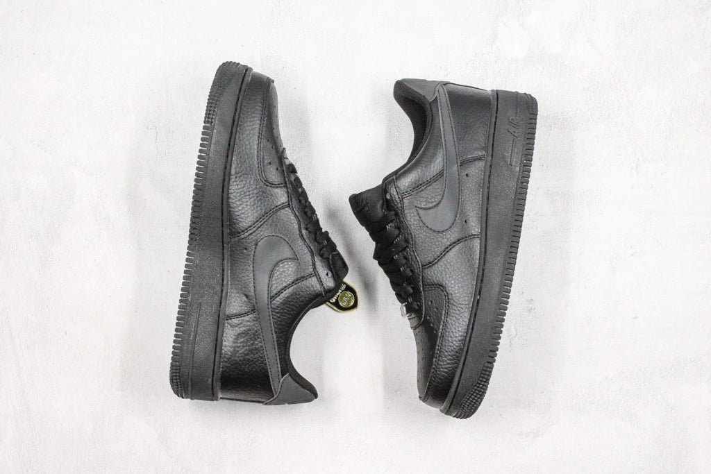 Nike Air Force 1 Black