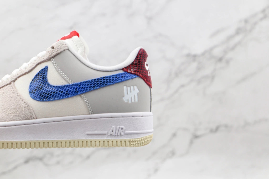 Nike Air Force 1 Low Undefeated 5 On It