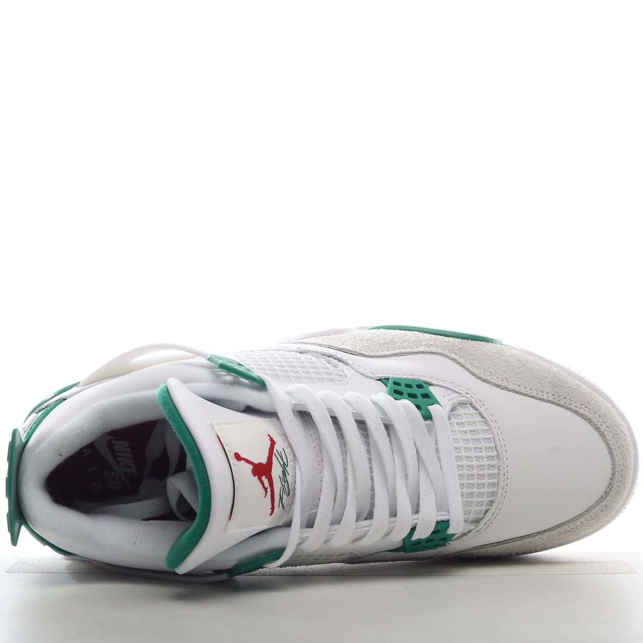 Nike Air Jordan 4 Retro SB “Pine Green”