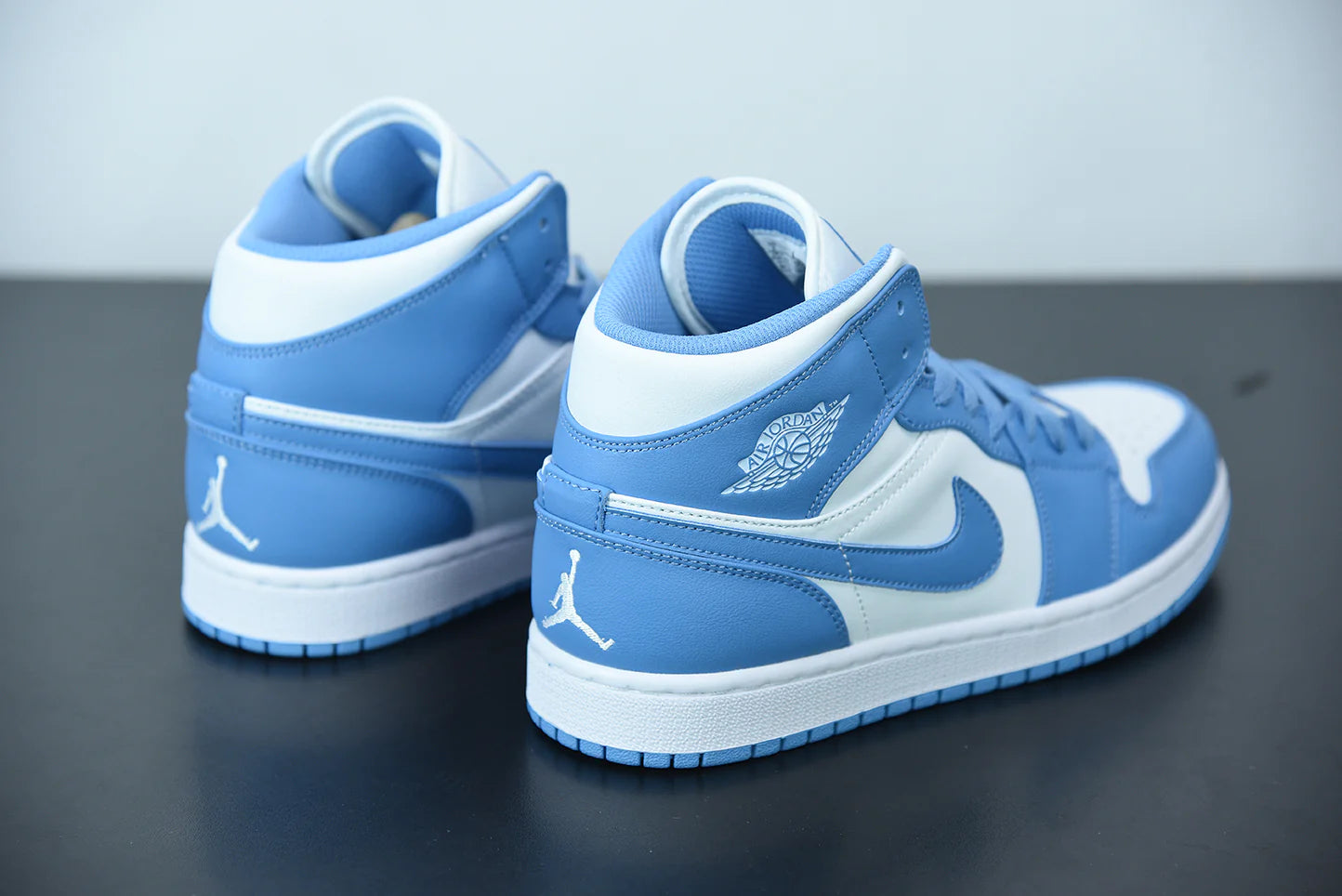 Nike Air Jordan 1 Mid “UNC”