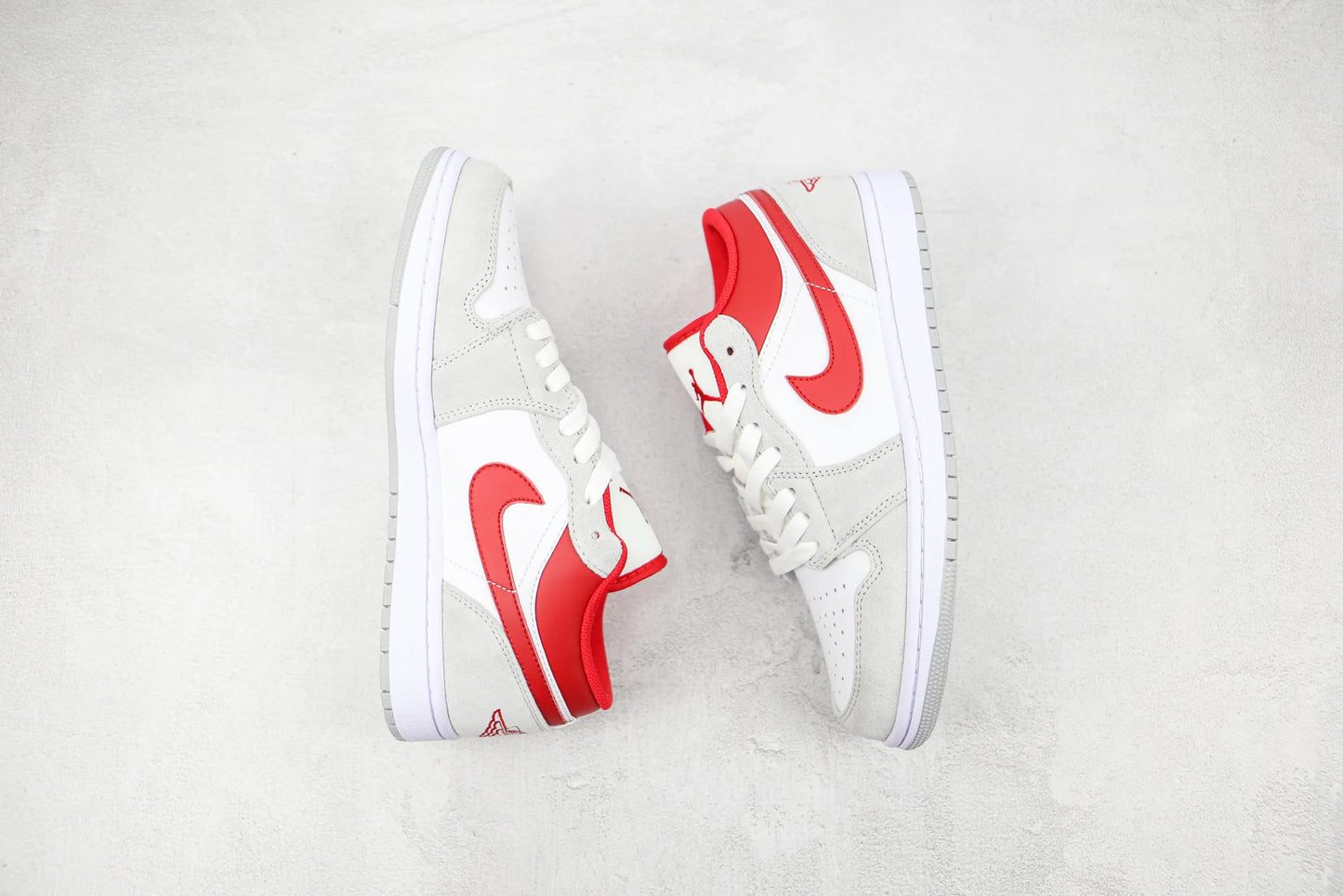 Nike Air Jordan 1 Low SE “Light Smoke Grey Gym Red”