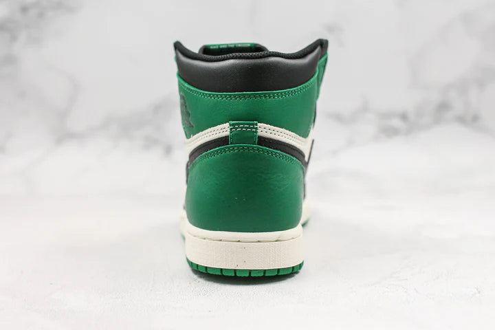 Nike Air Jordan 1 Retro High Pine Green
