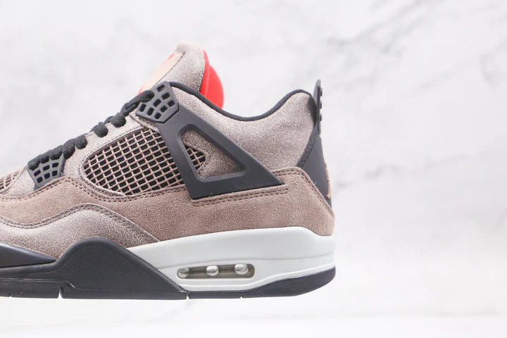 Air Jordan 4 Retro “Taupe Haze”
