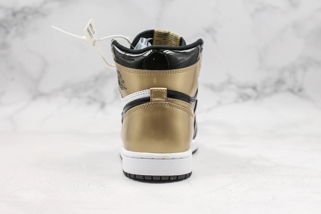 Nike Air Jordan 1 High Gold Toe