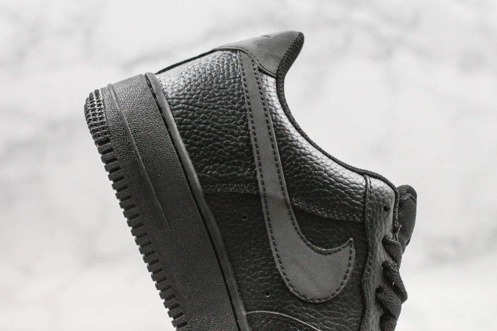 Nike Air Force 1 Black