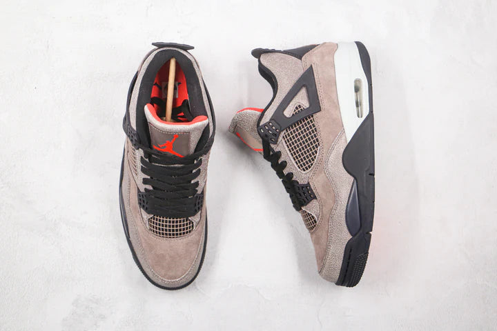 Air Jordan 4 Retro “Taupe Haze”