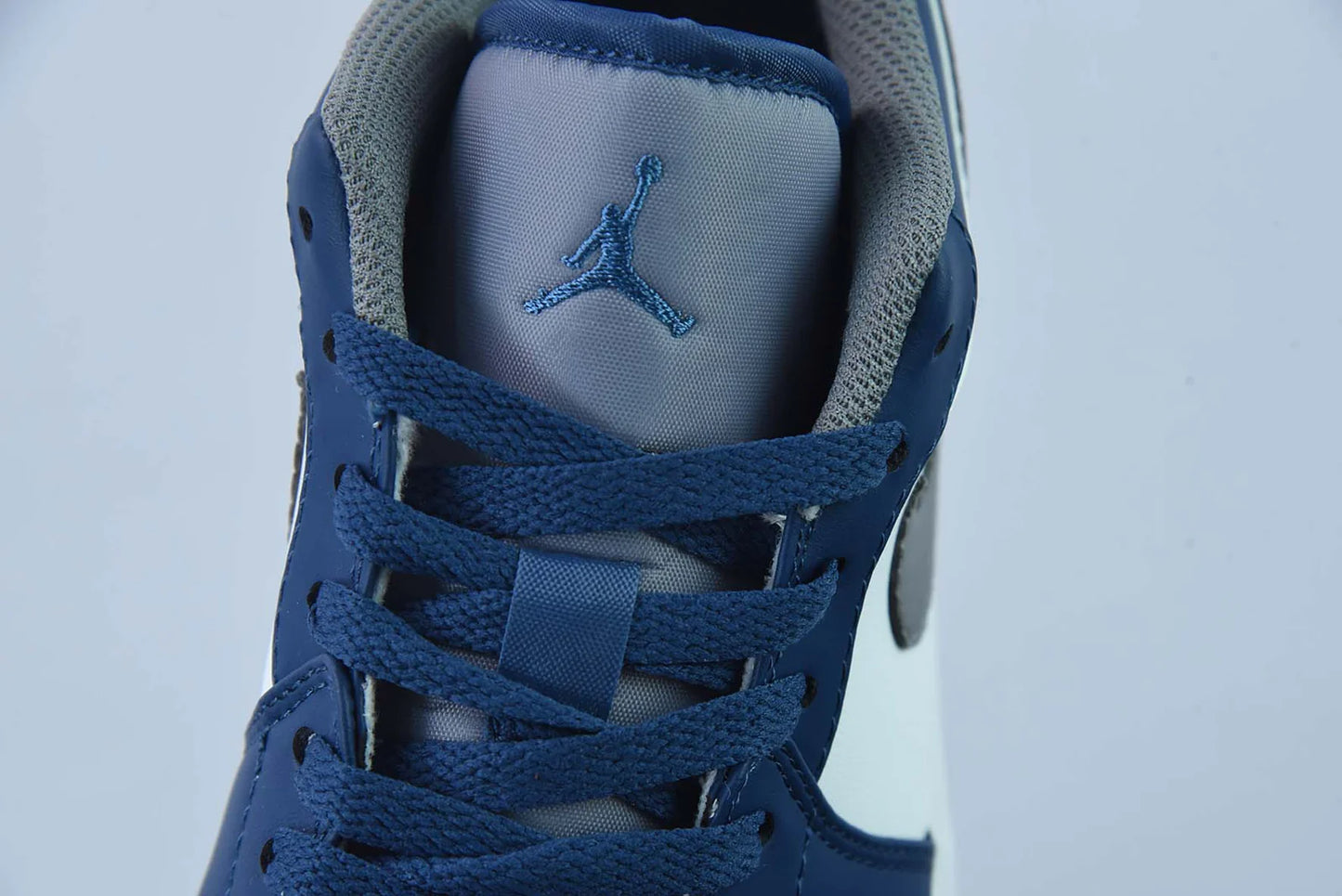 Nike Air Jordan 1 Low “True Blue”