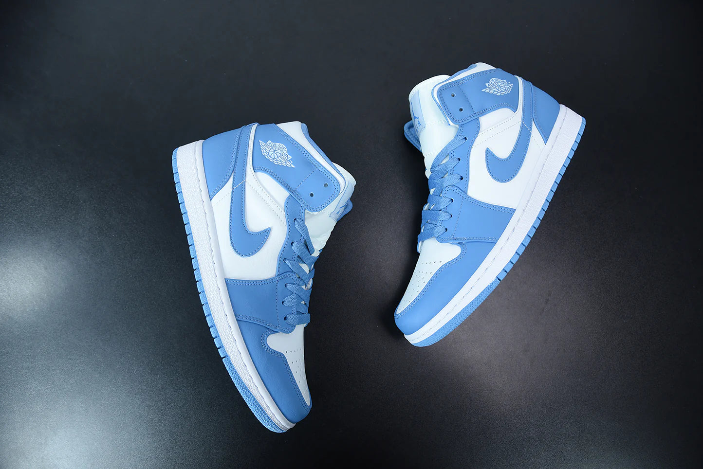 Nike Air Jordan 1 Mid “UNC”