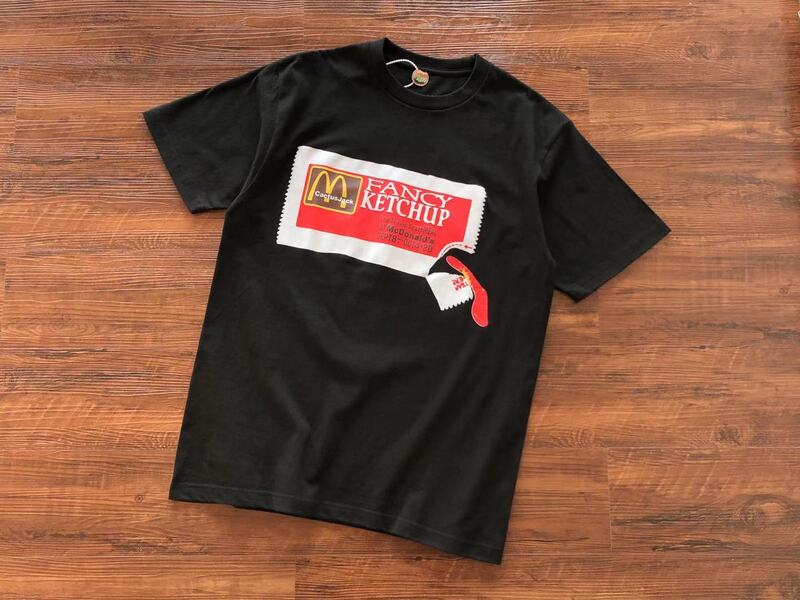 Camiseta Travis Scott x MCDonalds’s Fancy