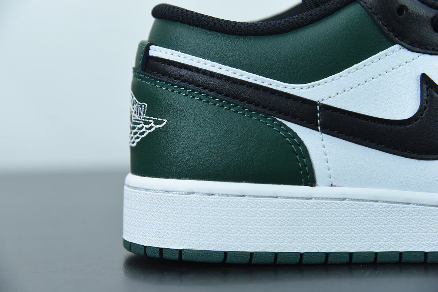 Nike Air Jordan 1 “Green Toe”