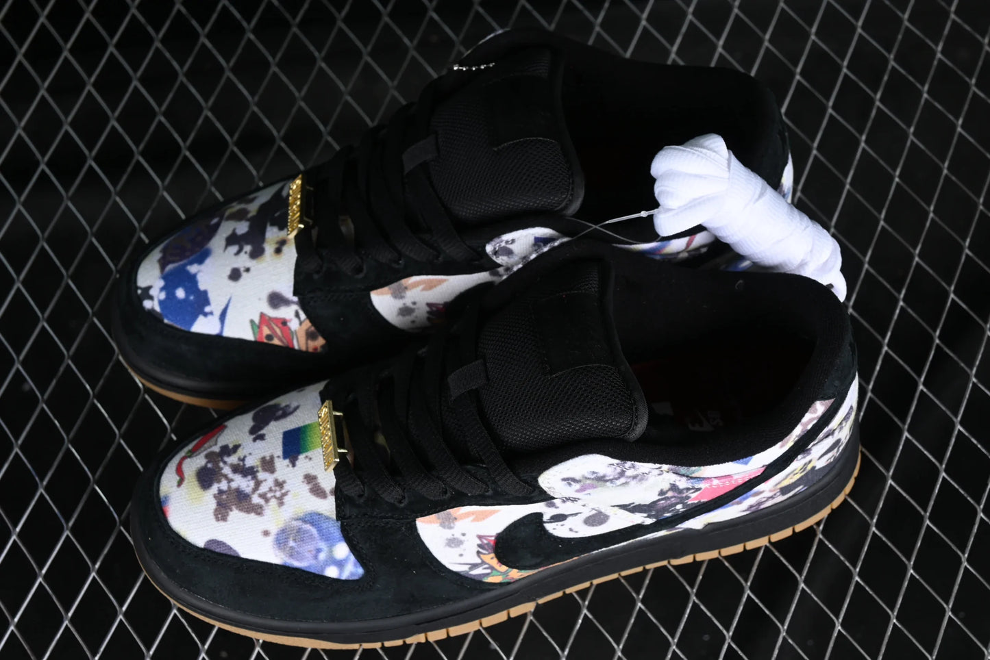 Supreme x Nike SB Dunk Low “Rammellzee”