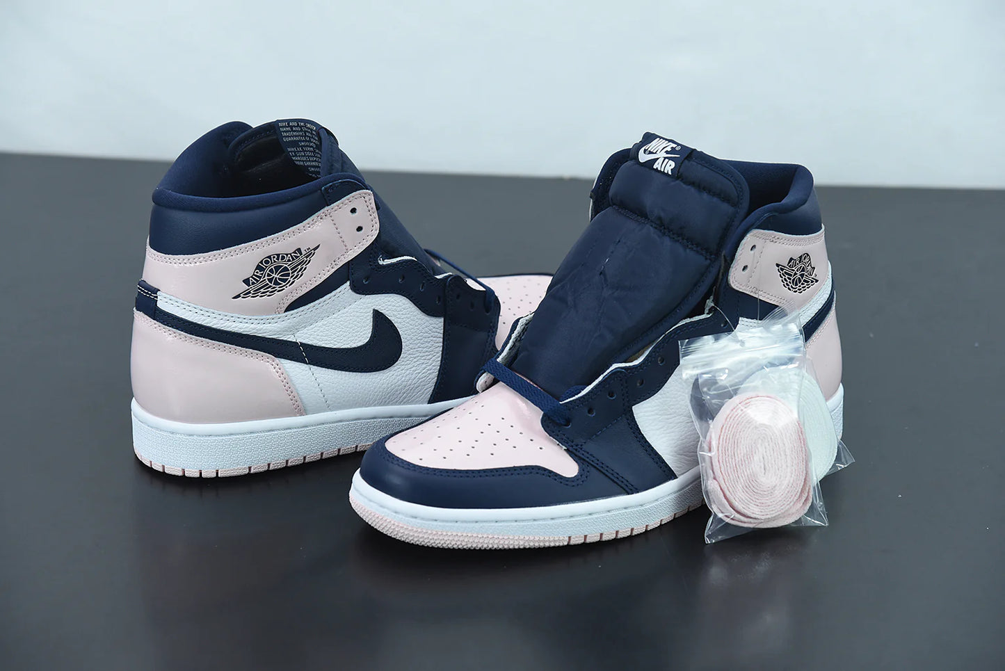 Nike Air Jordan 1 High “Atmosphere”