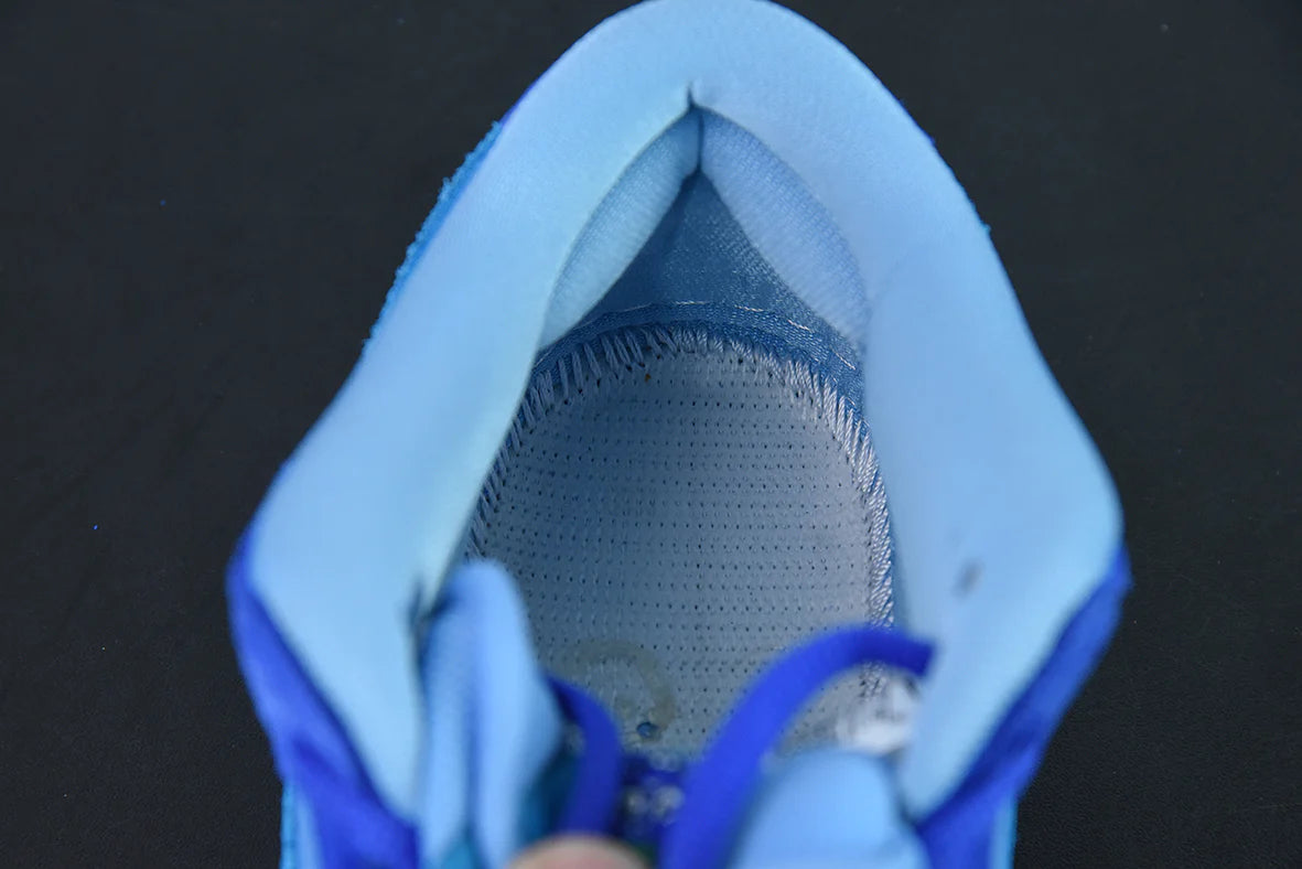 Nike Dunk SB Low Pro ”Blue Raspberry”