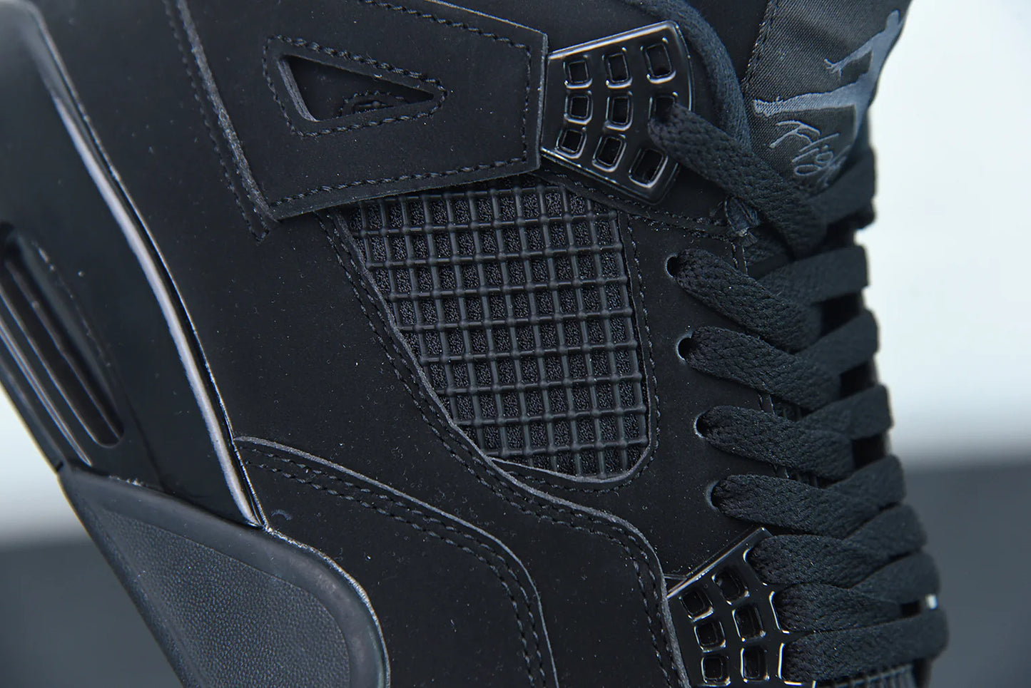 Nike Air Jordan 4 Black Cat
